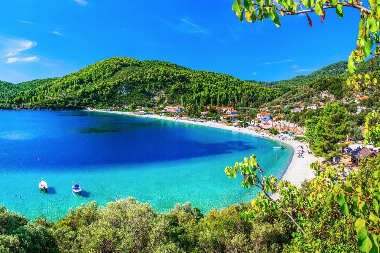 PANORMOS