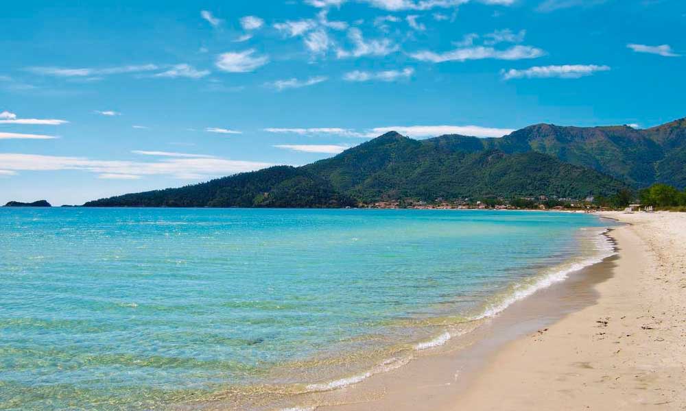 GOLDEN BEACH